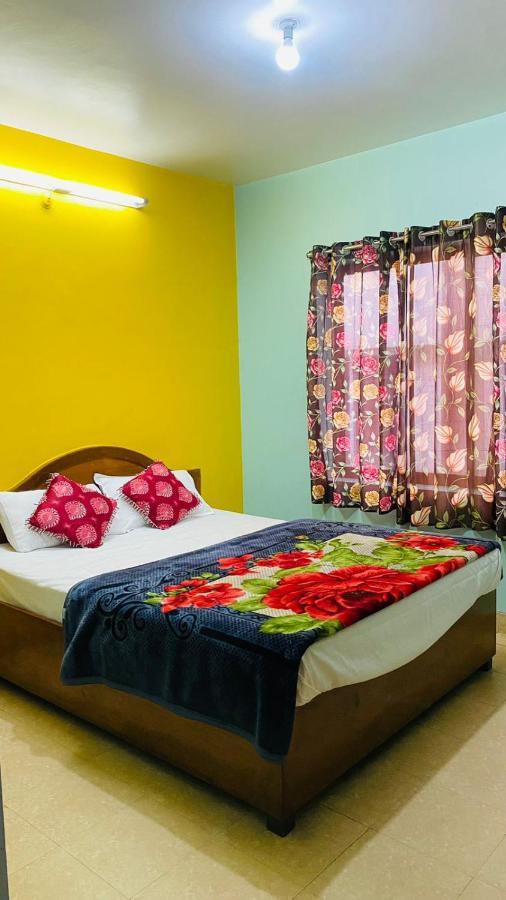 אוטי Hotel Nakshatra מראה חיצוני תמונה