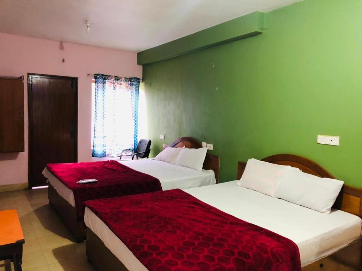אוטי Hotel Nakshatra מראה חיצוני תמונה