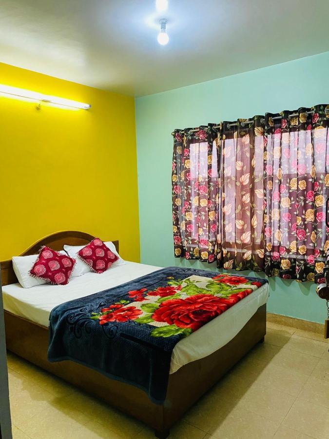 אוטי Hotel Nakshatra מראה חיצוני תמונה