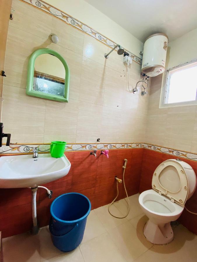 אוטי Hotel Nakshatra מראה חיצוני תמונה